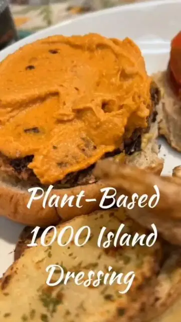 1000 Island Dressing in 5 or something like Chik-fi-La sauce in 4 min 45 seconds!

🌻 Super easy. 
🌻 Super yummy. 

I eyeball the ingredients and adjust based on taste.

For Chik-fi-La sauce, leave out the relish.

For a nut-free version, use great northern beans.
.
.
.
.
#vegan #plantbased #dressing #plantbaseddressing #1000Island #saladdressing #simplerecipe #