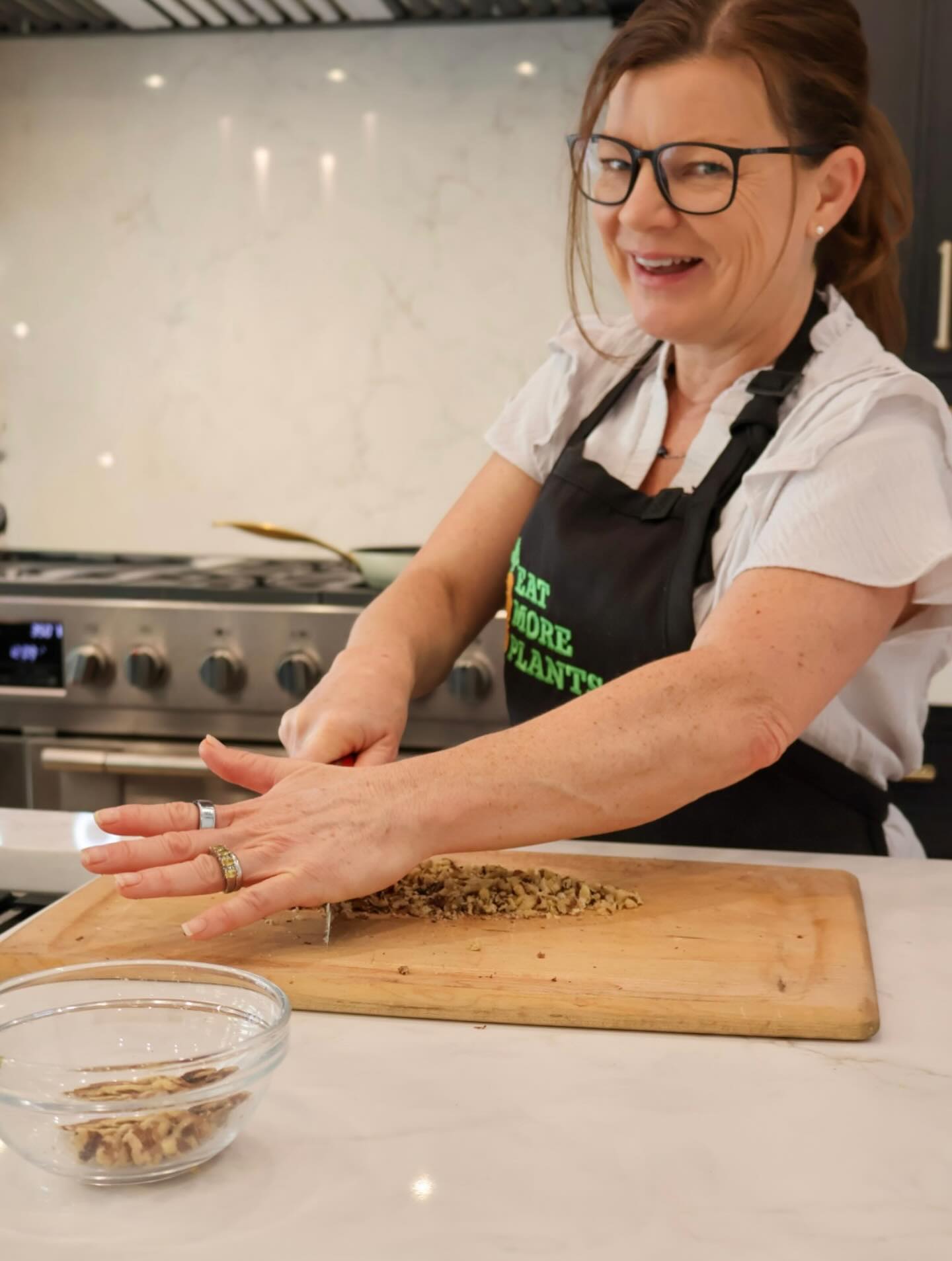 Happy Thanksgiving, y’all! 🧡

Feeling extra grateful this year for this community. One of the biggest blessings in my life is having friends and family who show up for me, who’ll taste-test every plant-based dish I make, give me real feedback, and cheer me on as I keep learning and growing in this plant-based world.

Thank you for being here, for supporting me, and for being part of this journey. I’m so thankful for each of you today.

Wishing everyone a beautiful Thanksgiving. 🥰🌿✨

I’d love to hear from you… what are you feeling thankful for today?

#PlantBasedSoutherner #Healthyfood #Thanksgivingfood #Thanksgiving #healthylifestyle #plantbasedfood #healthythanksgiving